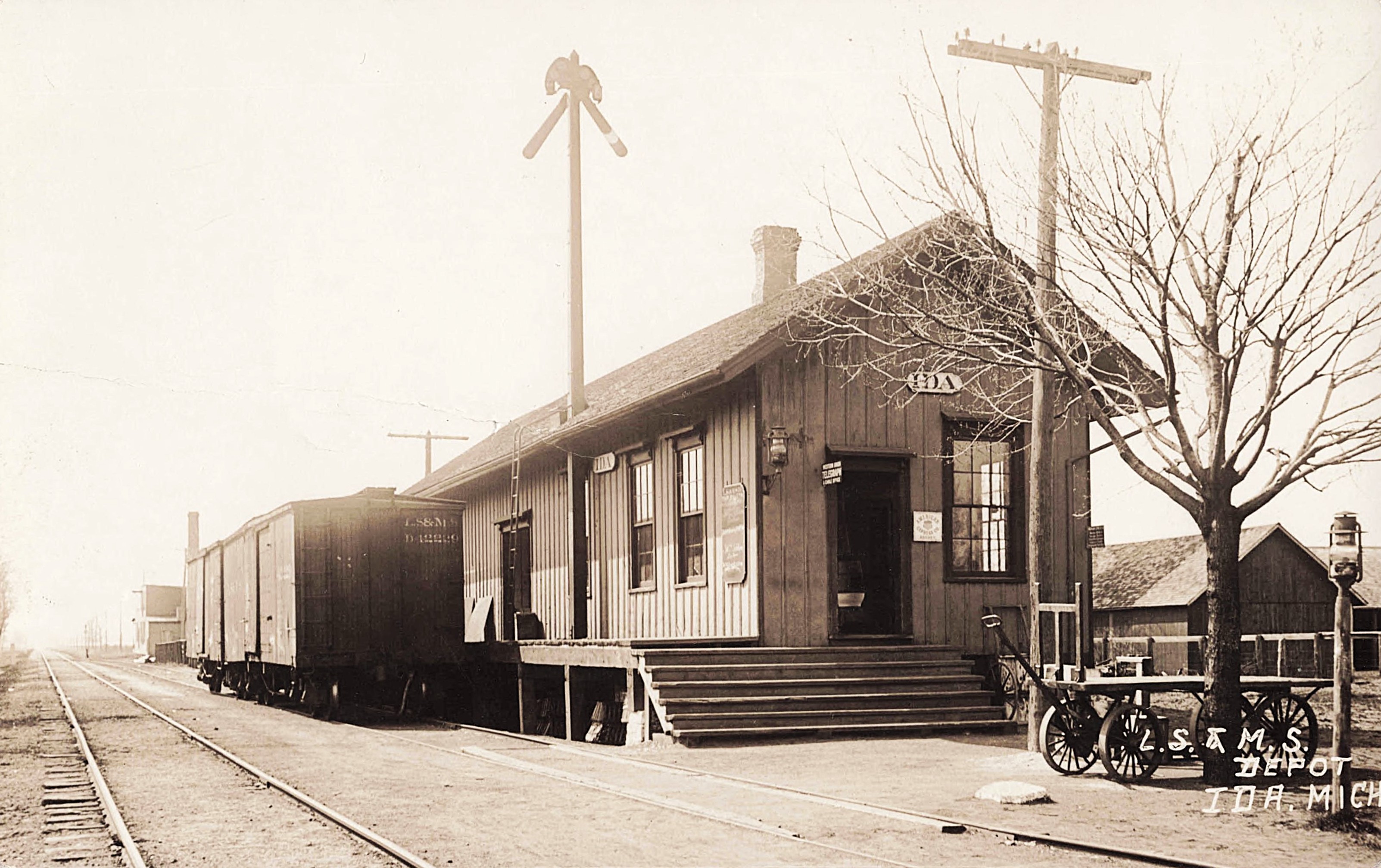 Ida Depot 1918